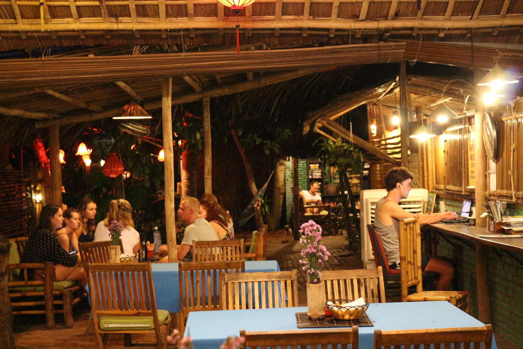 Hotel Under The Coconut Tree Hoi An Esterno foto