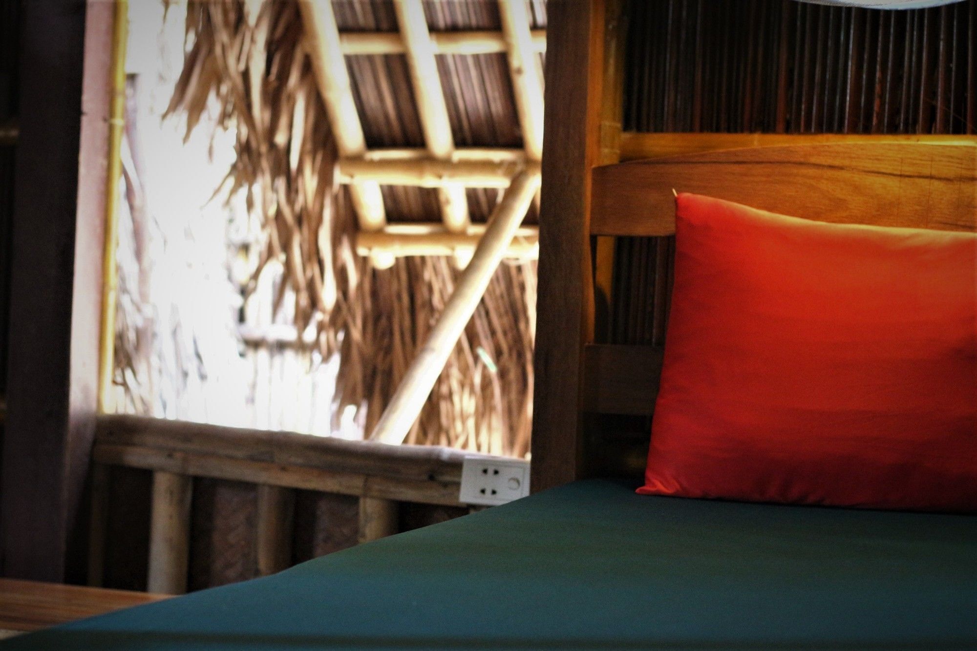 Hotel Under The Coconut Tree Hoi An Esterno foto